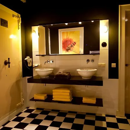 Raadhuis Dinther Suites Hotel Heeswijk-Dinther