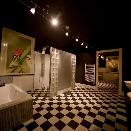 Raadhuis Dinther Suites * Heeswijk-Dinther